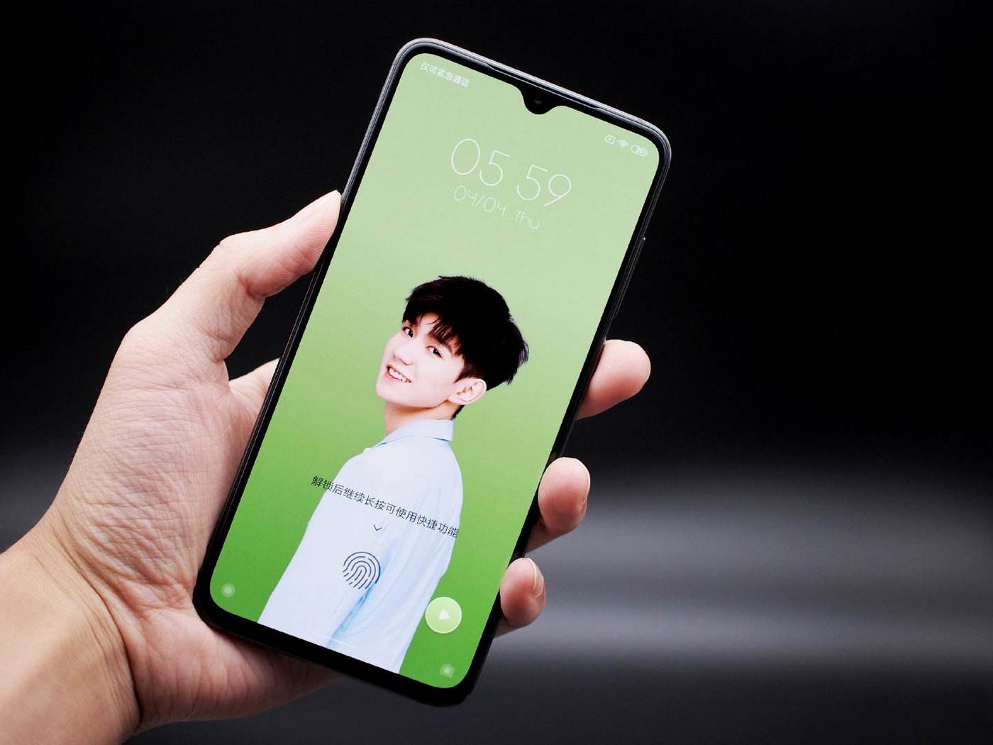 手機廠商明星代言變少,流量明星的價值或已縮水 手機廠商明星代言變少,流量明星的價值或已縮水