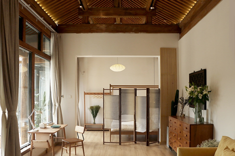 Abby經營的四合院民宿共有六間房，這是其中一間。受訪者供圖。